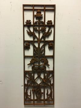 Gietijzeren wandornament bloemmotief